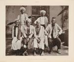 Pilger aus Gross-Atjeh mit zwei Wakîl’s.  (1888-1889)